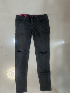 Stylish Grey Ripped Jeans