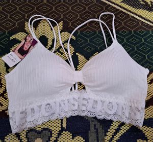 Women Full Coverage Lightly Padded Bra White
