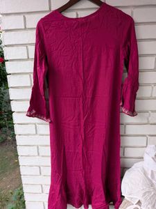 Stylish Embroidered Magenta Kurta