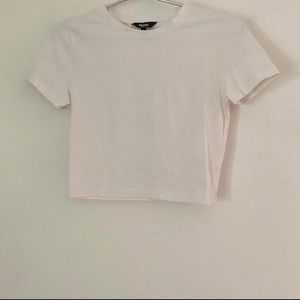 nuon essential white tee