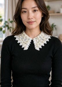 Pearl Embellished Detachable Collar