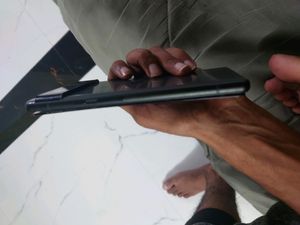 GOOGLE PIXEL 6 - DISPLAY BROKEN