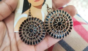 Earings Black 🖤