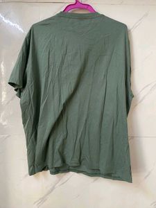 H&amp;M Regular Fit Tshirt - XXL (worn once)