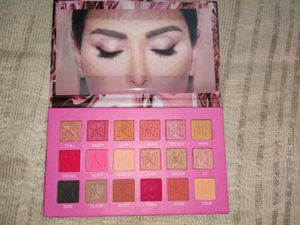 Minara Rose Gold Eyeshadow Palette