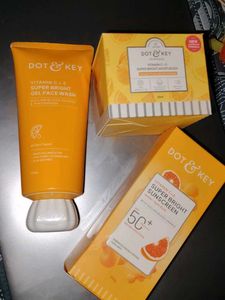 DOT & KEY Vitamin C + E Skincare Set