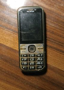 Vintage Nokia C5 Cell Phone