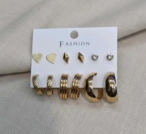 Chic Earring Set - Gold Tone