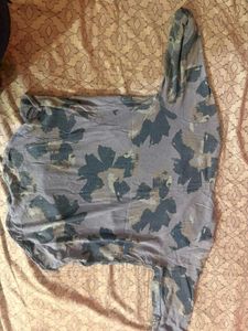 Stylish Floral Print Top