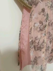 Elegant Pink Floral Kurta Set