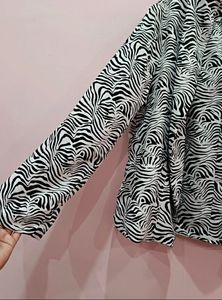 Stylish Zebra Print Blazer