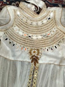 Elegant White &amp; Gold Kurta