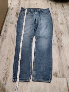 Ma5968 Levi's jeans waist 34 inches