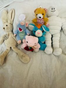 6Combo Plush Toys