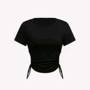 Black fitted top/slim fit tshirt Size: S