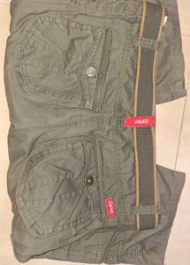 Olive Cargo Caprese