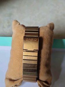 Casio A100WE  Vintage Digital Watch