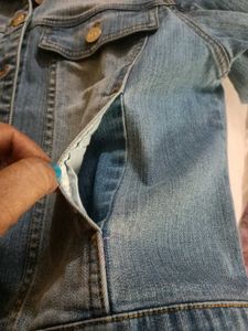 Denim Jacket For Women Bust 40, Length 20 Inch