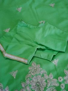 🆕NEW Green Silver Embroidery Saree With Blouse