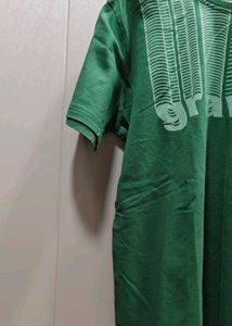 Green Gravity Graphic T-Shirt