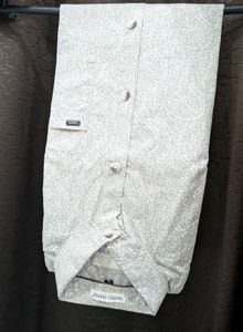 Men's Patterned Button-Down Shirt