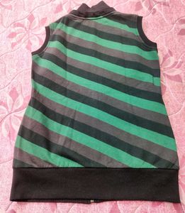 Striped Sweat jacket for women 💚🖤