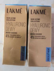 Lakme Hyaluronic Dewy Micro-Essence