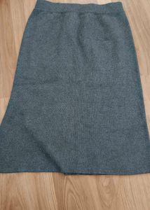 Grey Buttoned Knit Midi Skirt