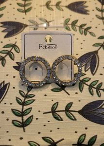Sparkling Hoop Earrings 🌟