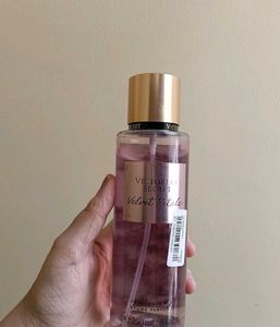 Victoria's Secret Velvet Petals Body Mist