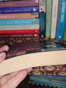 Shatter Me by Tahereh Mafi