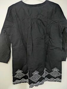 Branded 3 Tops/Tunics combo