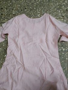 Beautiful Pink Embroidered Kurta