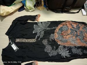 Elegant Black Floral Kurti