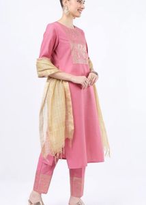 Elegant Pink Kurta Set with Gold Dupatta