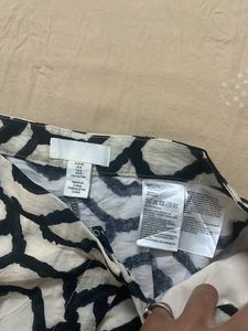 H&amp;M Abstract Print Trouser