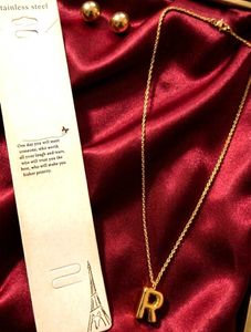 Gold Letter 'R' Pendant Necklace💕