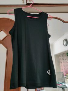 Zelocity Active Wear In Excellent Condition