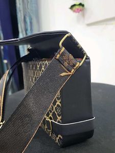 Sling bag for woman