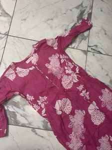Vibrant Pink Floral Print Kurta