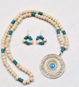 🆕Beautiful handmade beads jewelry.    jewelry, necklace, earrings, choker, forever21, beauty, women, jaipurjewelry,