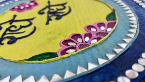 Handmade Lipan&amp; Mirror "Radhe " Wall Dec