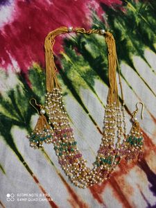 Multicolored Pearl Design Jewel set