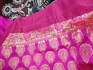 Pink &amp; Gold Banarasi saree with blouse piece9