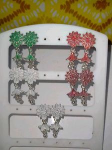 Beautiful Floral Dangle Earrings