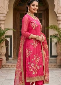 Pakistani karachi party wear Hand work 3 pc suit