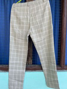 Classic Plaid Trousers