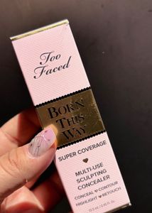 Too Faced Concealer & Rare beauty highlighter