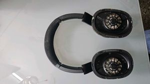 AKG N700 NCm2