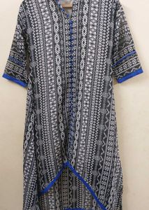 Stylish Black & White Printed Kurta